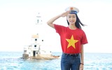 Người đẹp Phùng Bảo Ngọc Vân mang tình yêu đất liền đến với Trường Sa