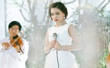 Vẻ đẹp đài các của Giang Hồng Ngọc khi hóa thành quý cô thập niên 60