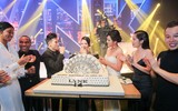 Bữa tiệc sinh nhật xa hoa 