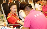 Hoa hậu biển Thùy Trang chung tay phá kỷ lục về hiến máu