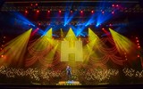 Đàm Vĩnh Hưng trích nửa tỉ đồng từ liveshow ủng hộ đồng bào vùng lũ quét