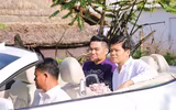 Lê Phương và chồng trẻ không ngừng thể hiện tình yêu tại lễ cưới