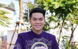 Lê Phương và chồng trẻ không ngừng thể hiện tình yêu tại lễ cưới