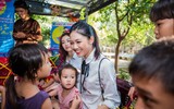 Mỹ Linh, Thanh Tú giản dị tổ chức vui Trung thu cho trẻ em có hoàn cảnh khó khăn