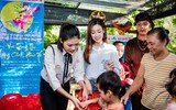 Mỹ Linh, Thanh Tú giản dị tổ chức vui Trung thu cho trẻ em có hoàn cảnh khó khăn