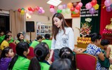 Mỹ Linh, Thanh Tú giản dị tổ chức vui Trung thu cho trẻ em có hoàn cảnh khó khăn