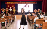 Giang Hồng Ngọc dùng cát-sê làm học bổng cho sinh viên vượt khó
