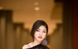 Á hậu Thanh Tú gợi cảm với phong cách thời trang xuyên thấu