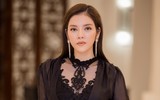 Lý Nhã Kỳ nổi bật bên dàn người đẹp 