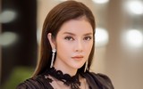 Lý Nhã Kỳ nổi bật bên dàn người đẹp 