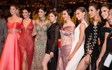 Lý Nhã Kỳ nổi bật bên dàn người đẹp 