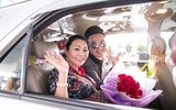 Ngọc Huyền rạng ngời hạnh phúc trong lần đầu tiên về nước biểu diễn