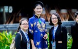 Ngắm bộ áo dài có giá cả trăm triệu đồng được Á hậu Thanh Tú mặc tại Hội nghị APEC