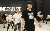 Chuẩn bị cho liveshow tại Hà Nội, Noo Phước Thịnh tập nhảy liên tục 5 tiếng