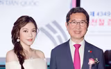Lý Nhã Kỳ hóa nàng Lọ Lem với bộ váy khoe vai trần gợi cảm