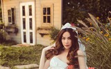 Bất ngờ mặc váy cưới, Hà Hồ khiến fans đứng ngồi không yên