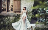 Chế Nguyễn Quỳnh Châu diện váy cưới giữa khung cảnh đầy chất thơ