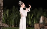 Lý Nhã Kỳ cùng Đàm Vĩnh Hưng đấu giá 2 bộ áo dài, thu về gần 1 tỷ đồng