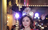 Hoa hậu có nhan sắc 'gây tranh cãi nhất trái đất' nói gì khi đến Việt Nam?