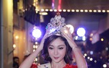Hoa hậu có nhan sắc 'gây tranh cãi nhất trái đất' nói gì khi đến Việt Nam?