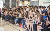 Xuất hiện gương mặt giống hệt Hoàng Thùy
