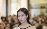 Xuất hiện gương mặt giống hệt Hoàng Thùy