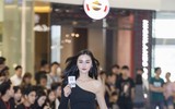 Xuất hiện gương mặt giống hệt Hoàng Thùy