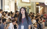 Xuất hiện gương mặt giống hệt Hoàng Thùy