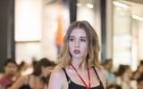 Xuất hiện gương mặt giống hệt Hoàng Thùy