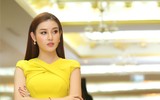 Á hậu Huyền My gây chú ý khi đeo nhẫn kim cương trị giá hơn 1 tỷ đồng