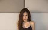 Hương Tràm tung bộ ảnh nóng bỏng mừng sinh nhật tuổi 23