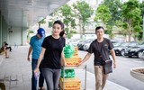 Nghĩa cử đẹp của Á hậu Huyền My trong dịp Quốc tế Thiếu nhi