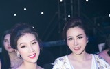 Không 