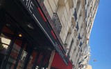 Tiểu Vy khoe vẻ đẹp mộc mạc và phong thái rạng ngời tại Paris