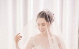 Lộ ảnh cưới của NSND Trung Hiếu và vợ 