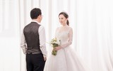 Lộ ảnh cưới của NSND Trung Hiếu và vợ 