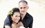 Nhìn lại 2 cuộc hôn nhân sóng gió của 