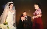 Nhìn lại chặng đường yêu, cưới và ly hôn của 