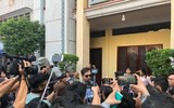 Những hình ảnh đáng xấu hổ khi đưa tiễn diễn viên Anh Vũ về nơi suối vàng