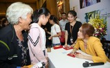 Mỹ Tâm cưỡi 