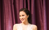 Hé lộ trang phục cưới của siêu mẫu Phương Mai
