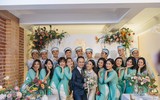 MC Phí Linh rạng rỡ hạnh phúc trong ngày cưới