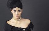 Hoa hậu Tiểu Vy đẹp bí ẩn khi hóa thân thành quý cô cổ điển