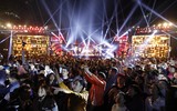 Những hình ảnh ấn tượng của lễ hội đếm ngược chào năm mới 2020 tại Hà Nội