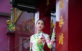 Hoa hậu Tiểu Vy khoe sắc trong trang phục áo dài đón Tết