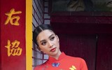 Hoa hậu Tiểu Vy khoe sắc trong trang phục áo dài đón Tết