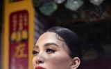 Hoa hậu Tiểu Vy khoe sắc trong trang phục áo dài đón Tết