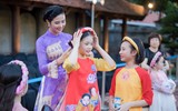 Lần hiếm hoi chồng sắp cưới sánh vai với Hoa hậu Ngọc Hân trước công chúng