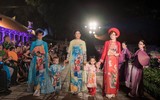Lần hiếm hoi chồng sắp cưới sánh vai với Hoa hậu Ngọc Hân trước công chúng