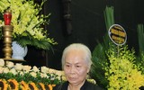 Nghệ sĩ xúc động rơi nước mắt tiễn đưa NSƯT Hoàng Yến